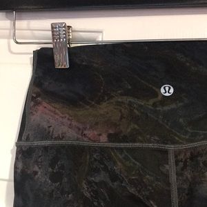 lululemon 🍋 Wunder Under high rise, 4, EUC